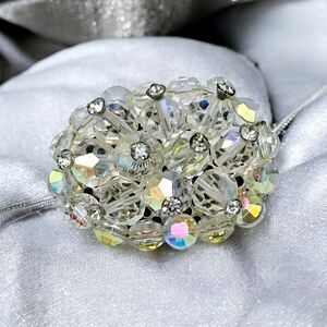 Vtg Wedding Brooch Crystal Rhinestone Accent Aurora Borealis Oval Estate Pin